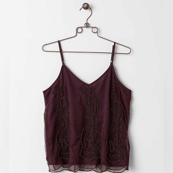 BKE BOUTIQUE Embroidered Tank Top - Picture 4 of 10